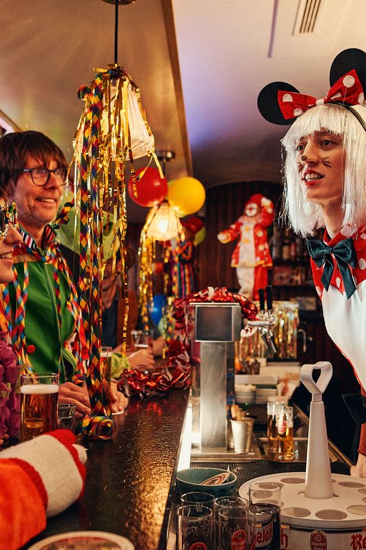 Pub-based carnival in Cologne ©KölnTourismus GmbH